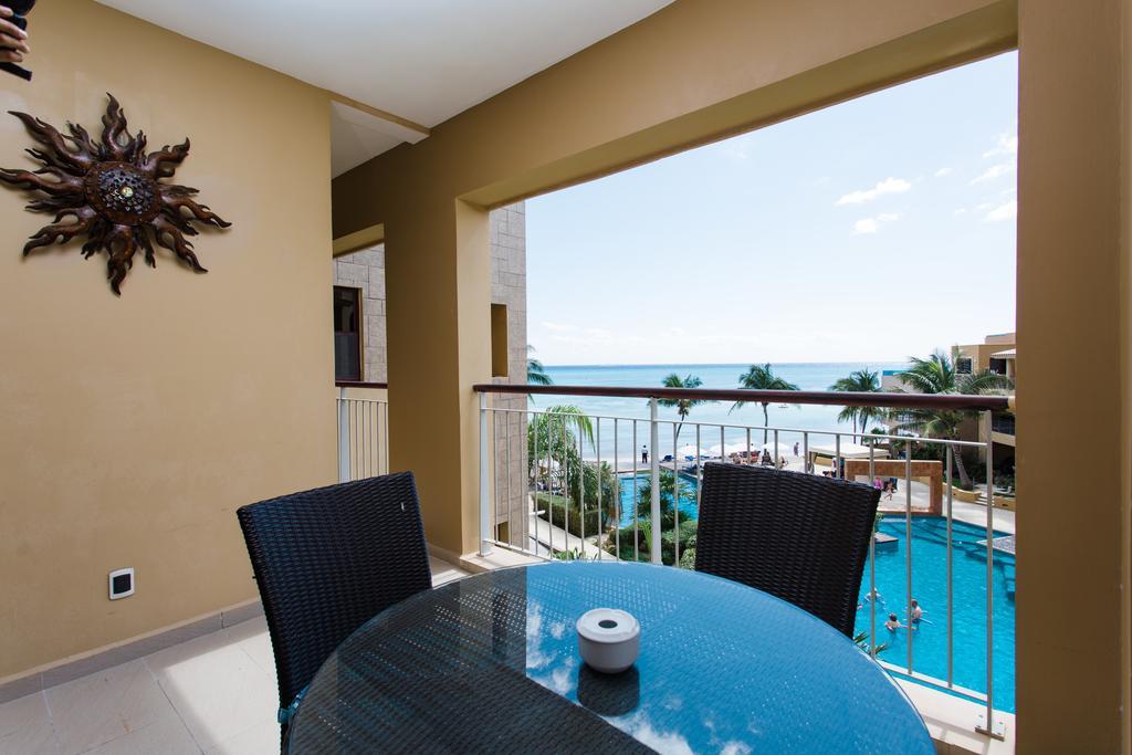 Ferienwohnung Oceanfront El Faro Surf 302 Playa del Carmen Exterior foto
